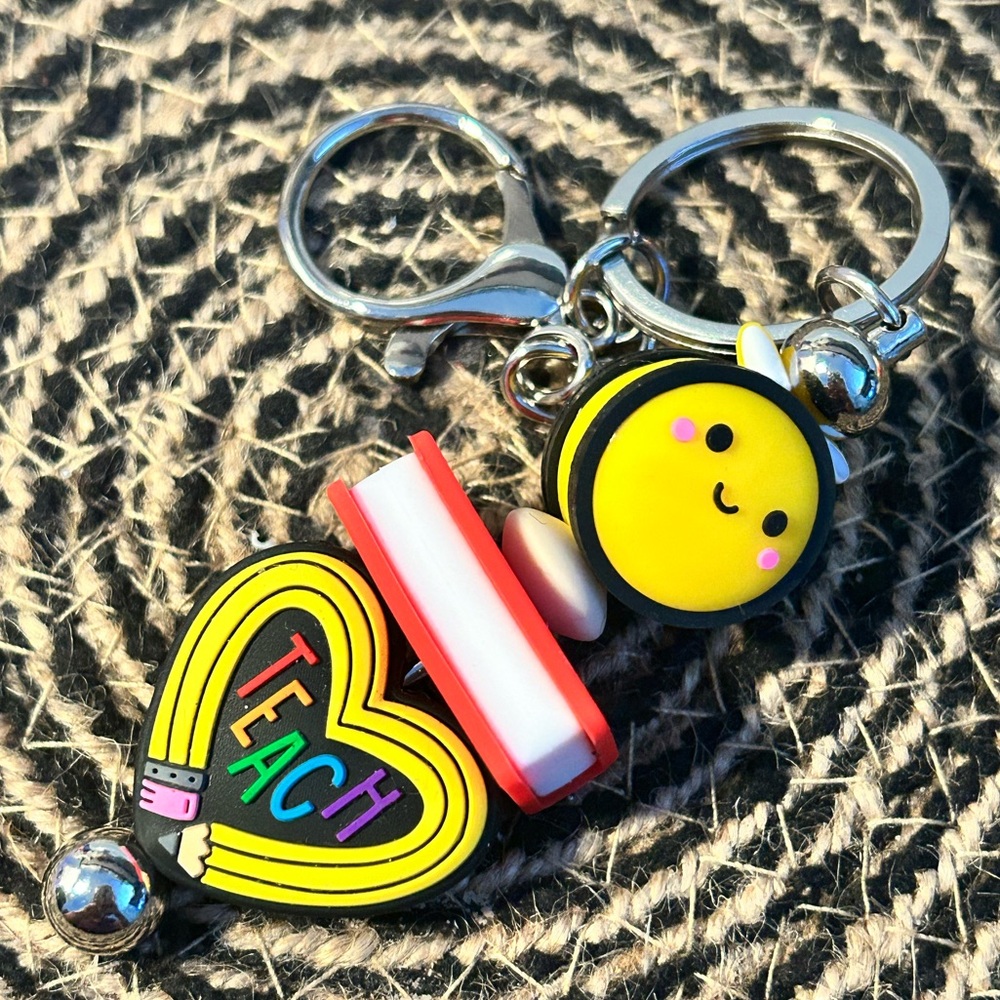 🍎👩‍🏫 Teacher Keychain